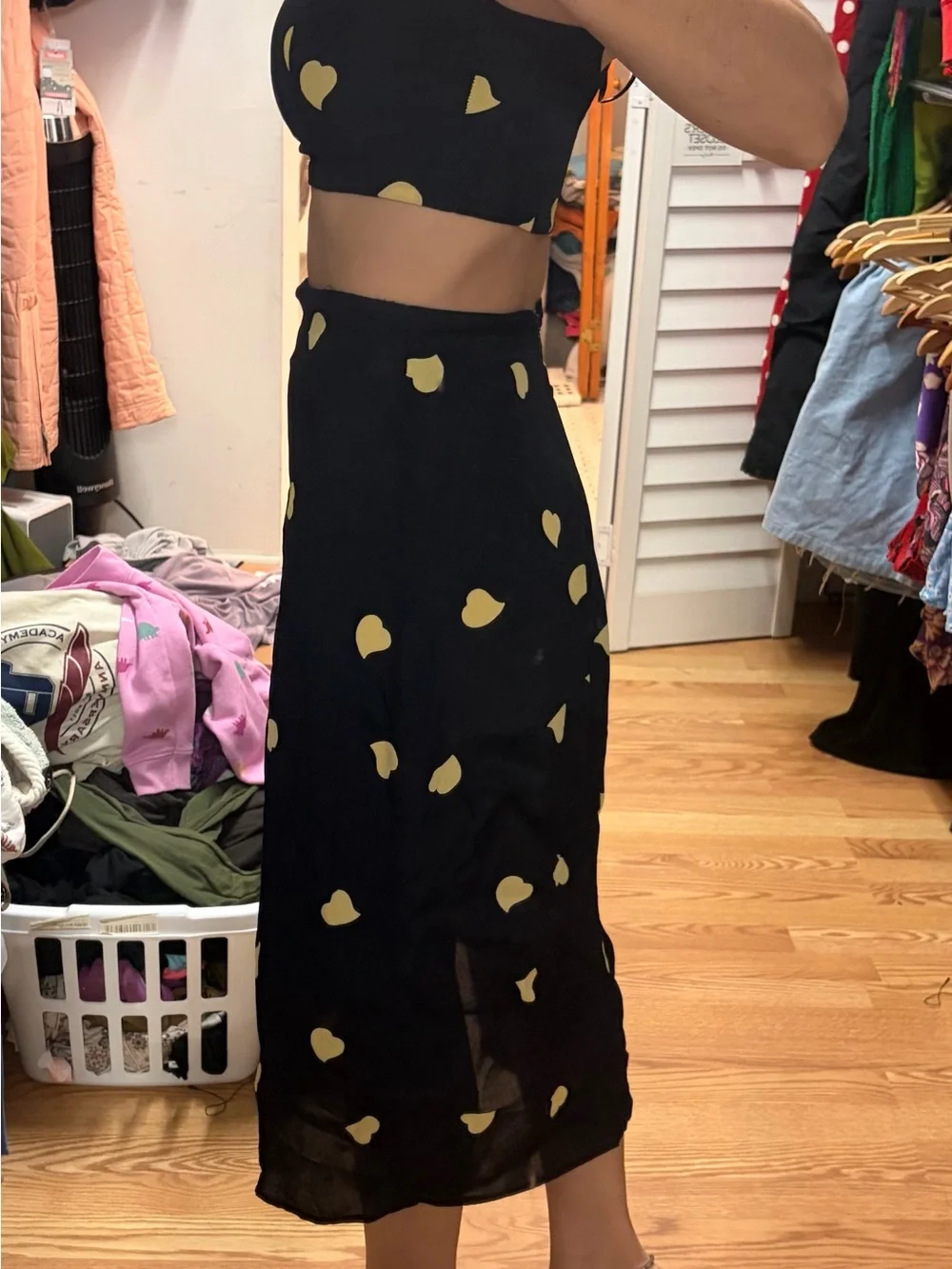 Reformation navy Midi Skirt with yellowy cream Heart Motif